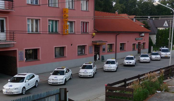 hotel KORUNA Rožnov pod Radhoštěm Exterior foto